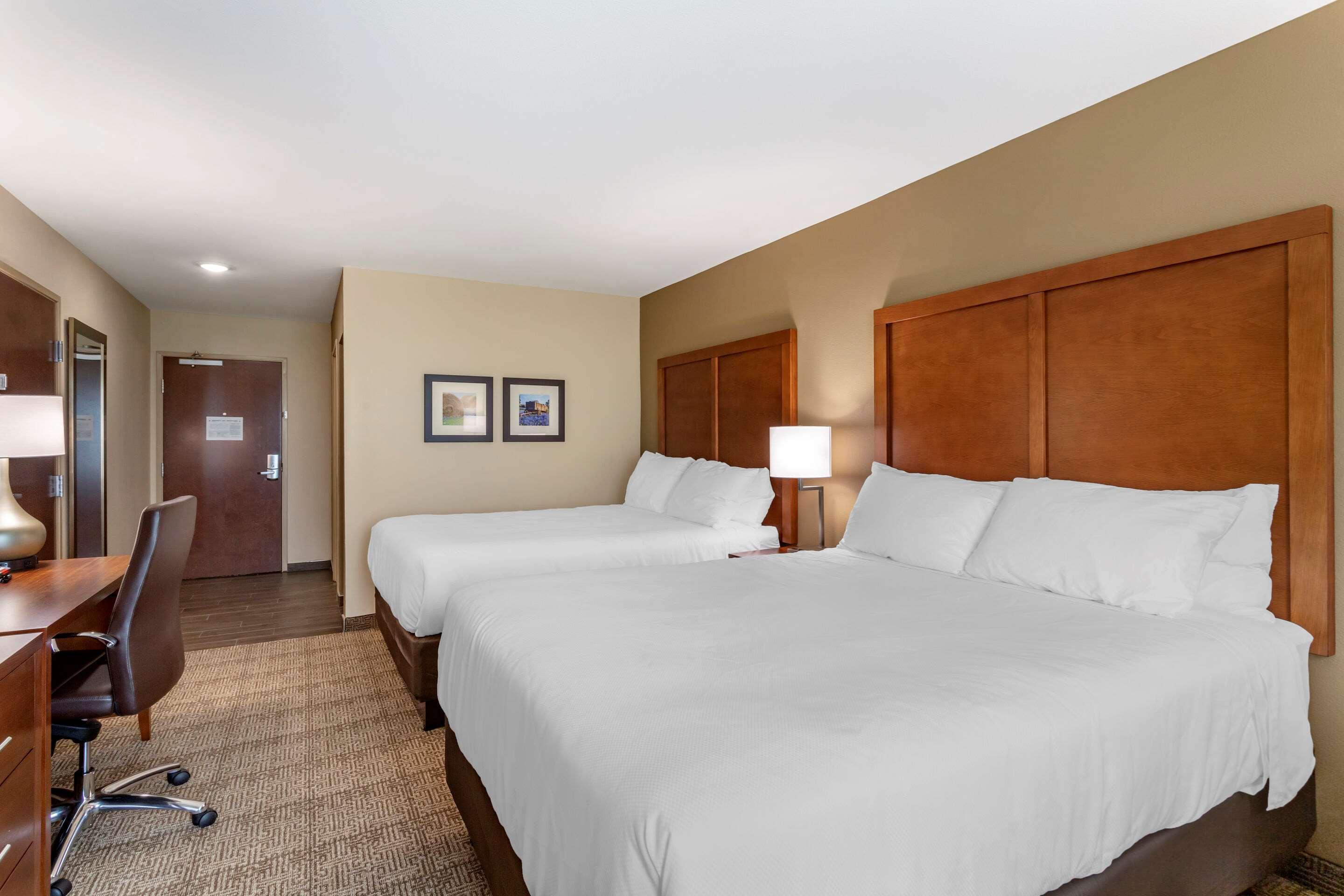 Comfort Inn & Suites Waller Exterior photo