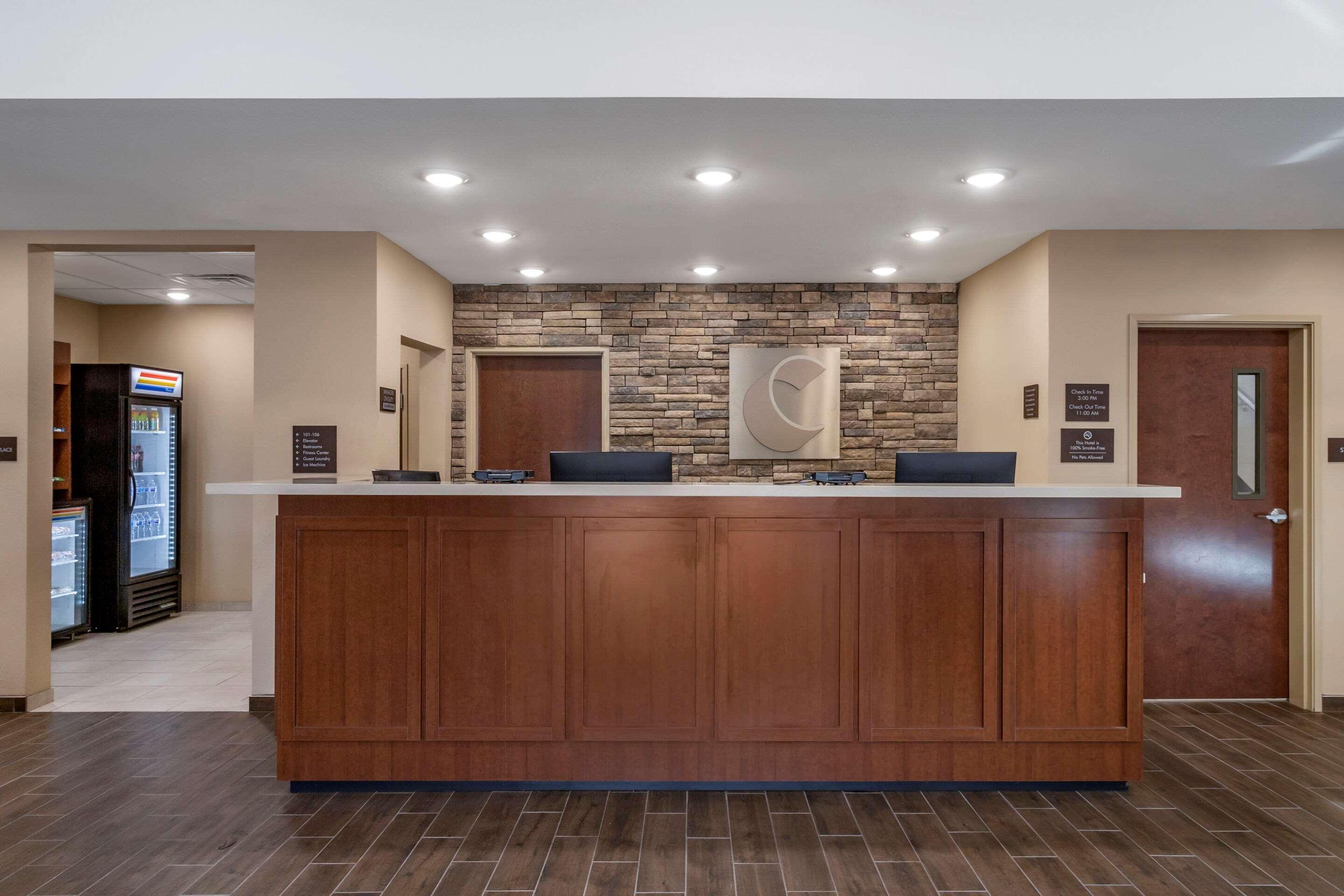Comfort Inn & Suites Waller Exterior photo